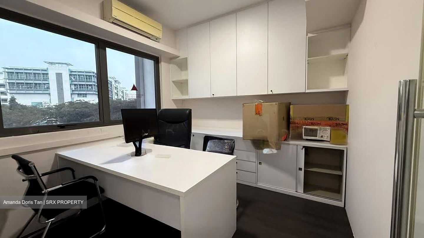 Premier @ Kaki Bukit (D14), Factory #638179881